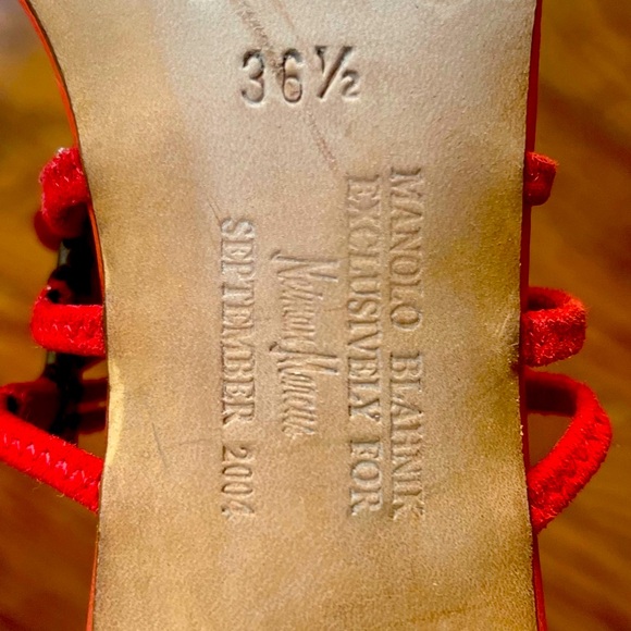 Manolo Blahnik beaded kitten heel sandals 👠 - Picture 11 of 14